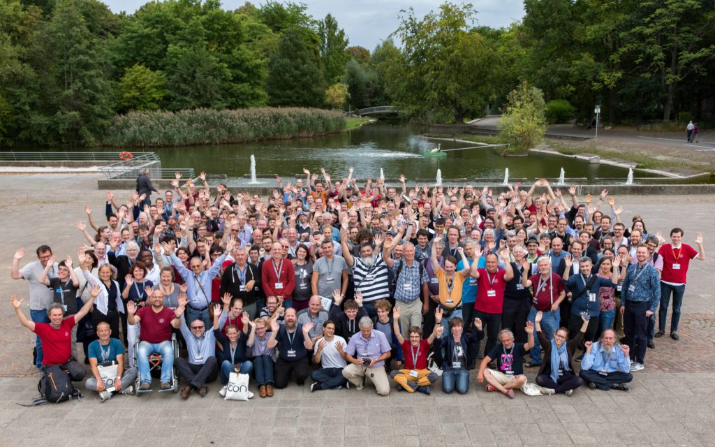 mjk09805_gruppenbild_wikicon_2016-komp